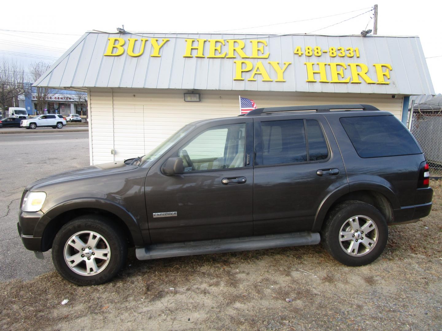 2007 Brown Ford Explorer (1FMEU73E67U) , located at 2553 Airline Blvd, Portsmouth, VA, 23701, (757) 488-8331, 36.813889, -76.357597 - **VEHICLE TERMS*** Down Payment: $499 Weekly Payment: $90 APR: 23.9% Repayment Terms: 42 Months ***CALL ELIZABETH SMITH - DIRECTOR OF MARKETING @ 757-488-8331 TO SCHEDULE YOUR APPOINTMENT TODAY AND GET PRE-APPROVED RIGHT OVER THE PHONE*** - Photo#0